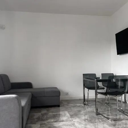 Zwei-zimmer-reihenhauswohnung * Gąski